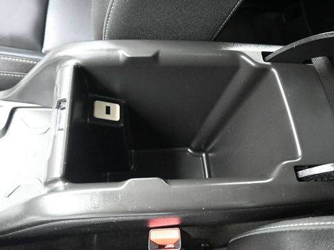 Used 2018 Chevrolet Colorado ZR2 AWD/4WD image 23