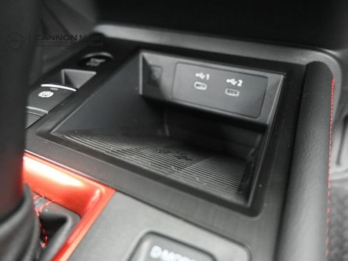 New 2026 Nissan Kicks SR FWD image 13