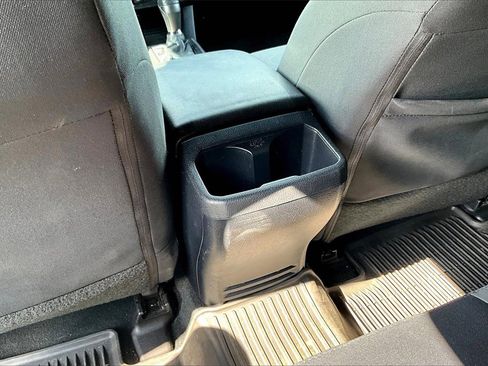 Used 2020 Toyota Tacoma SR5 image 25