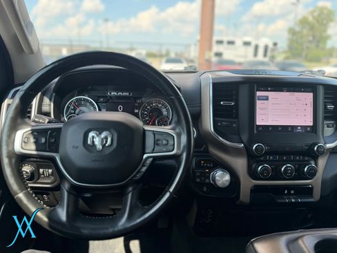 Used 2022 RAM 1500 Laramie AWD/4WD image 29