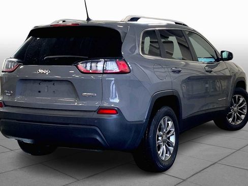 Used 2019 Jeep Cherokee Latitude Plus w/ Cold Weather Group image 12