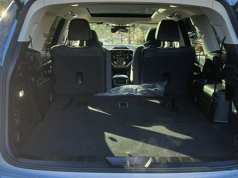 Certified 2025 Subaru Ascent Touring image 21