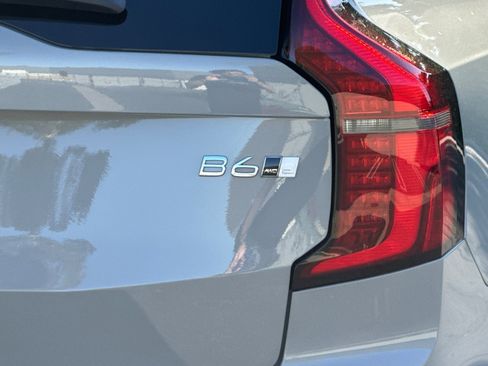 New 2025 Volvo XC90 B6 Ultra AWD/4WD image 7