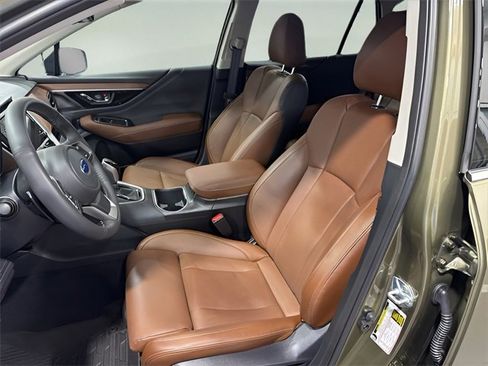 Used 2025 Subaru Outback Touring XT image 12