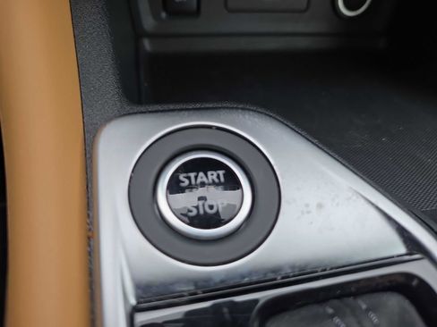 Used 2024 Nissan Sentra SV w/ SV Premium Package FWD image 19