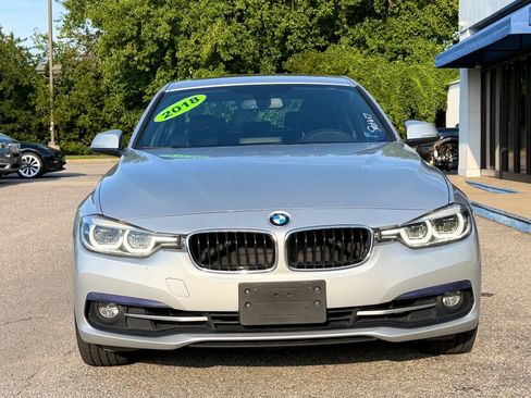 Used 2018 BMW 330i xDrive Sedan AWD/4WD image 33