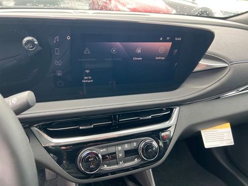 Certified 2024 Buick Envista Sport Touring w/ Convenience I Package FWD image 21