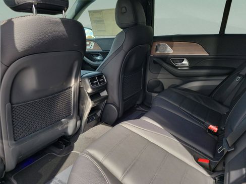 New 2026 Mercedes-Benz GLE 580 GLE 580 image 9