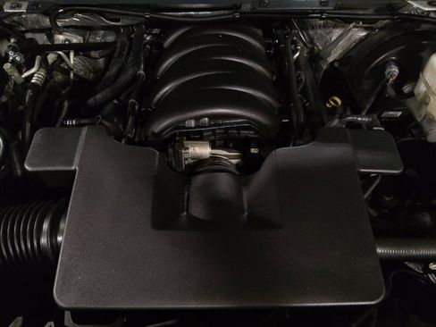 Used 2018 Chevrolet Silverado 1500 Custom w/ Rally 1 Edition image 30