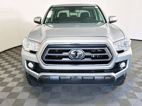 Used 2023 Toyota Tacoma SR5 w/ Technology Package AWD/4WD image 8
