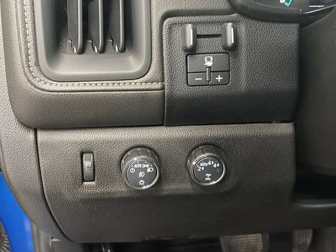 Certified 2022 GMC Canyon Elevation w/ Elevation Premium Package image 9