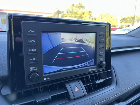 Certified 2022 Toyota RAV4 XLE image 20