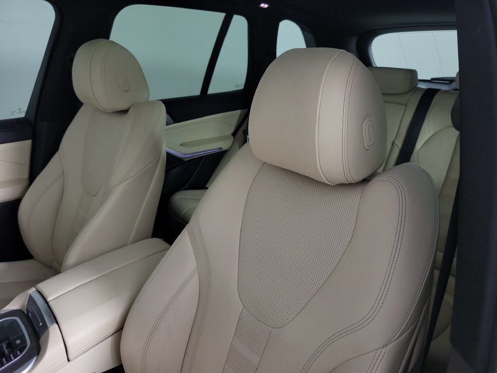 Used 2022 BMW X5 sDrive40i w/ M Sport Package RWD image 20
