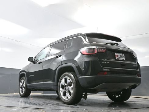 Used 2020 Jeep Compass Limited AWD/4WD image 28