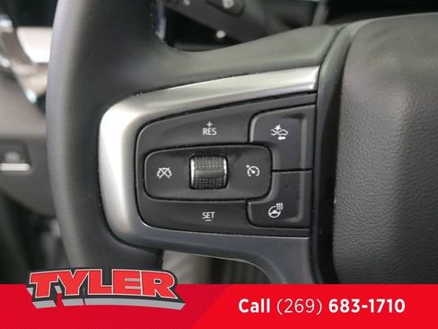 Used 2026 Chevrolet Silverado 1500 LT AWD/4WD image 25