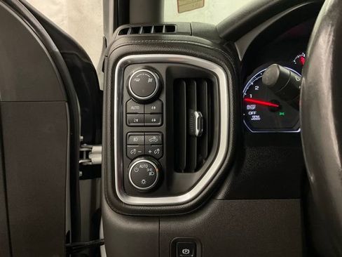 Used 2019 Chevrolet Silverado 1500 LT w/ All-Star Edition AWD/4WD image 14