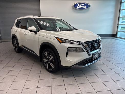 Used 2023 Nissan Rogue SL w/ SL Premium Package AWD/4WD image 1