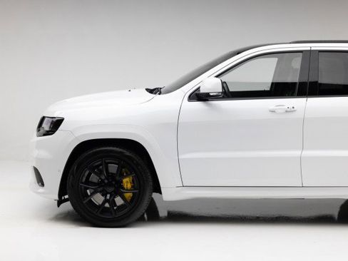 Used 2020 Jeep Grand Cherokee Trackhawk image 17