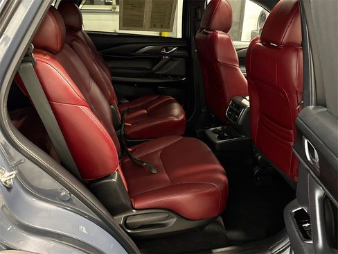 Certified 2023 MAZDA CX-9 Carbon Edition image 15