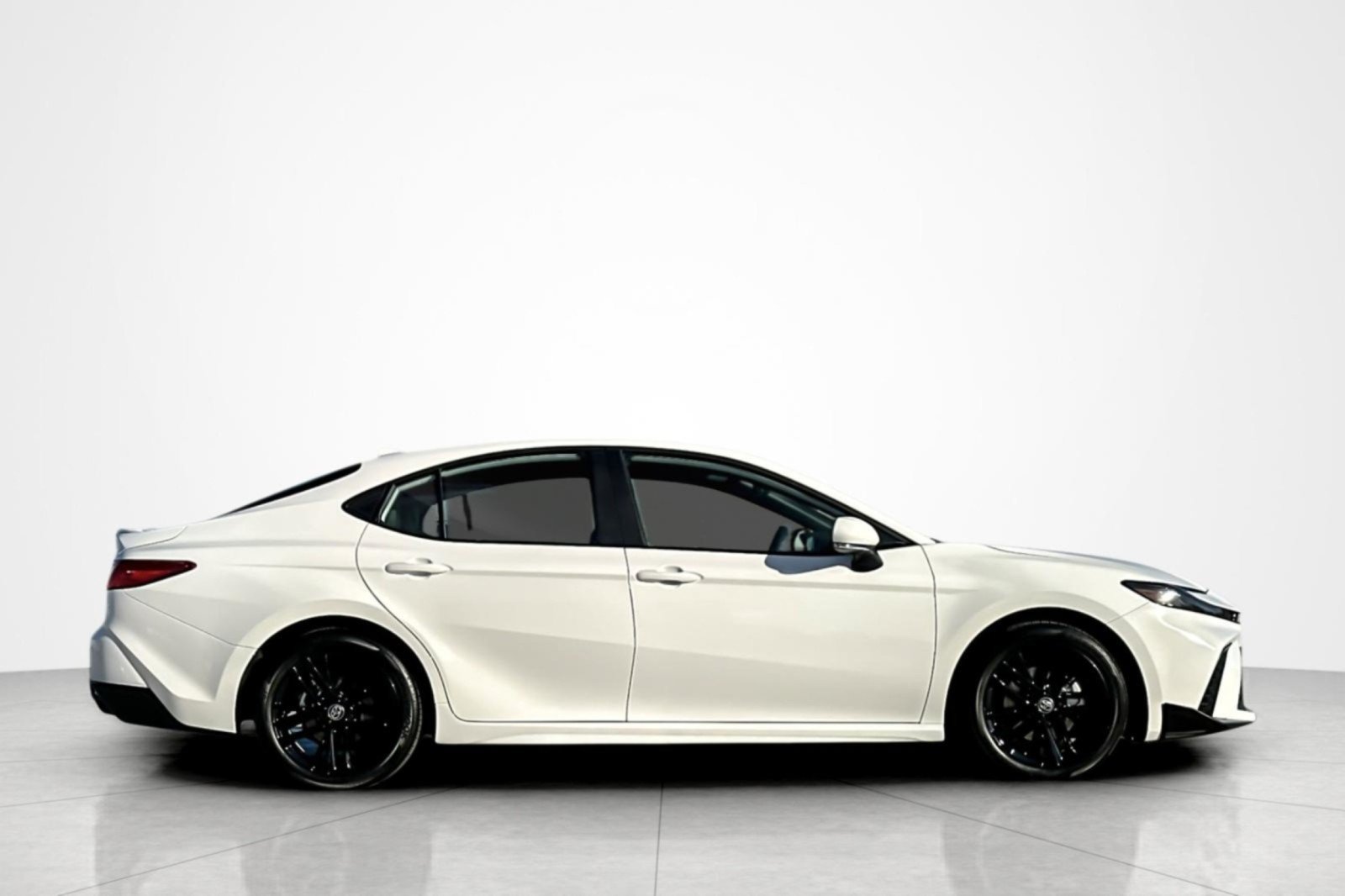 Certified 2026 Toyota Camry SE w/ Multimedia Upgrade Package FWD image 6
