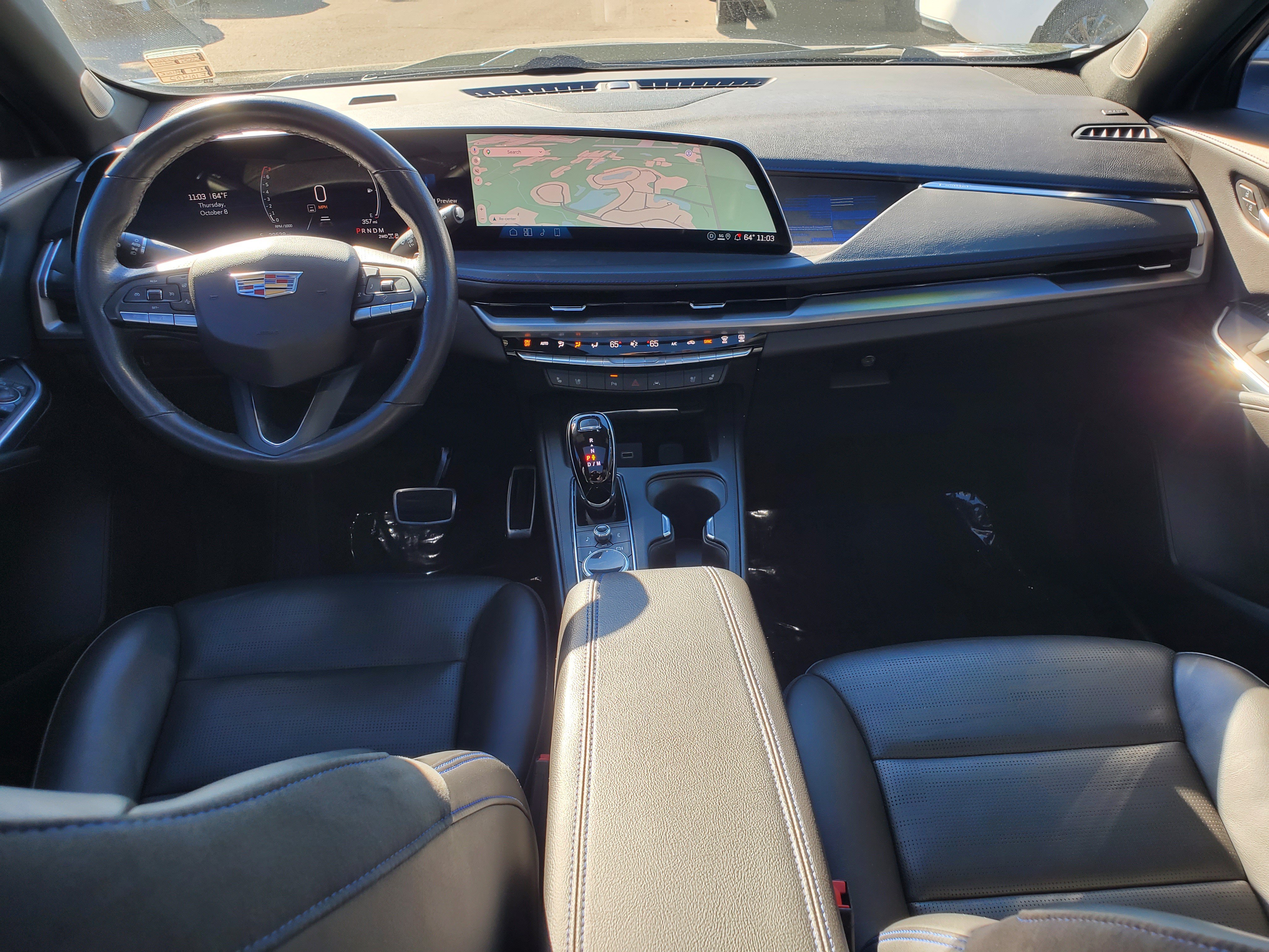 Used 2024 Cadillac XT4 Sport AWD/4WD image 29