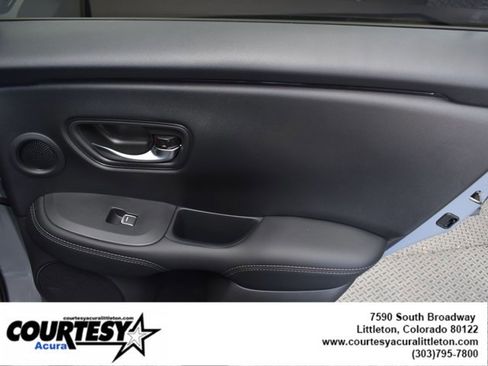 Used 2025 Acura ADX AWD image 25