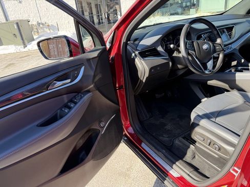 Used 2023 Buick Enclave Essence w/ Sport Touring Edition image 16