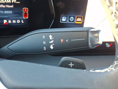 Used 2024 Chevrolet Traverse LT w/ LPO, Floor Liner Package image 15