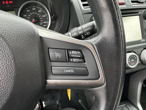 Used 2016 Subaru Forester 2.5i AWD/4WD image 12