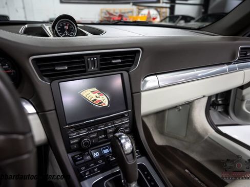 Used 2015 Porsche 911 Carrera S RWD image 19