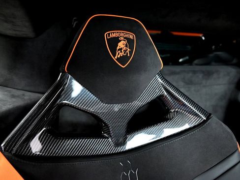 Used 2024 Lamborghini Huracan Sterrato AWD/4WD image 12