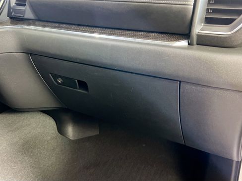 Used 2023 Chevrolet Silverado 1500 LT image 35