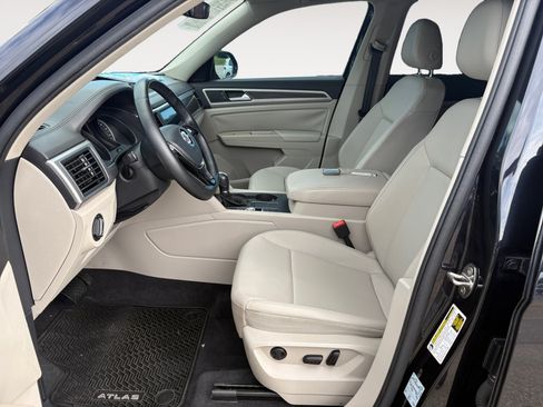 Used 2019 Volkswagen Atlas SE FWD image 20