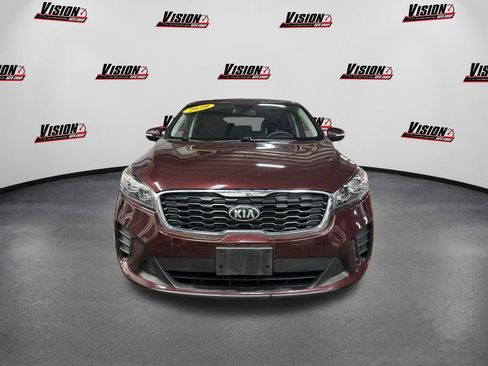 Used 2020 Kia Sorento LX image 2
