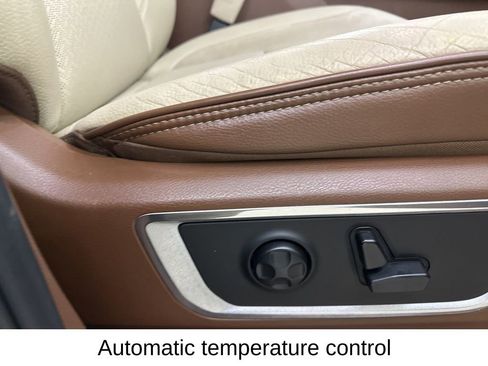 Used 2019 RAM 1500 Laramie image 22