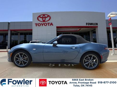 Used 2016 MAZDA MX-5 Miata Grand Touring RWD image 5