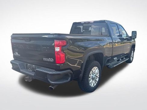 Used 2020 Chevrolet Silverado 2500 High Country w/ Z71 Off-Road Package AWD/4WD image 3