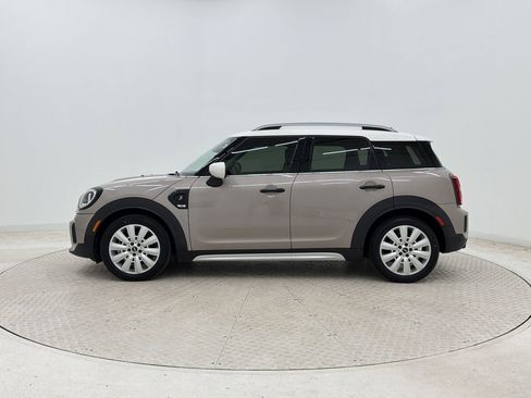 Used 2022 MINI Cooper Countryman S w/ Premium Package FWD image 2