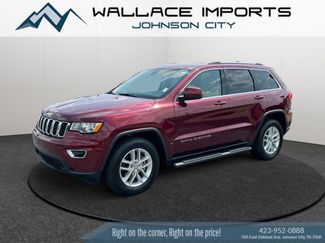 Used 2017 Jeep Grand Cherokee Laredo w/ Quick Order Package 23E AWD/4WD video 2