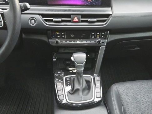 Used 2024 Kia Seltos SX image 21