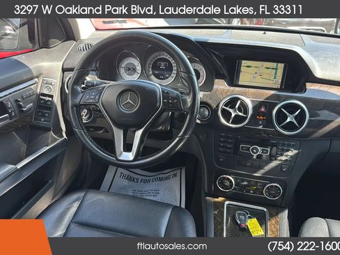 Used 2015 Mercedes-Benz GLK 250 GLK 250 BlueTEC 4MATIC Sport U image 34