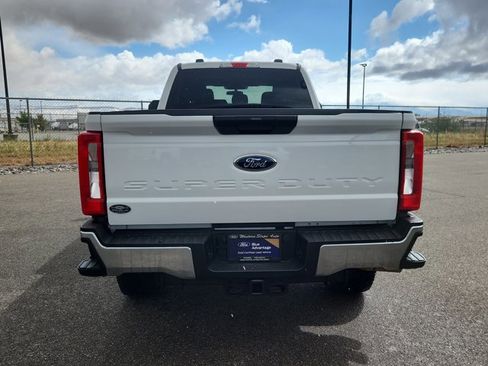 Certified 2024 Ford F350 XLT w/ FX4 Off-Road Package image 4