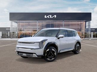 New 2026 Kia EV9 Land video 1