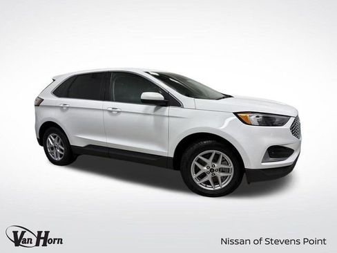 Used 2024 Ford Edge SEL image 1
