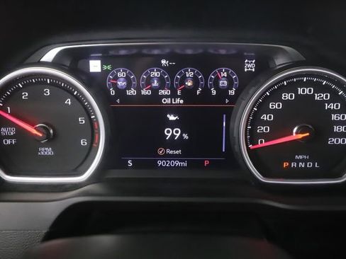 Used 2022 Chevrolet Silverado 1500 High Country w/ Safety Package II image 22