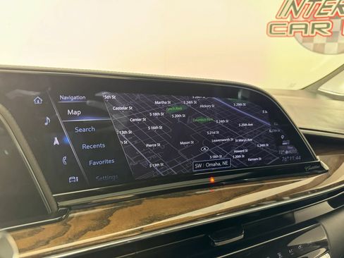 Used 2024 Cadillac Escalade Sport Platinum w/ LPO, ONYX Package AWD/4WD image 19