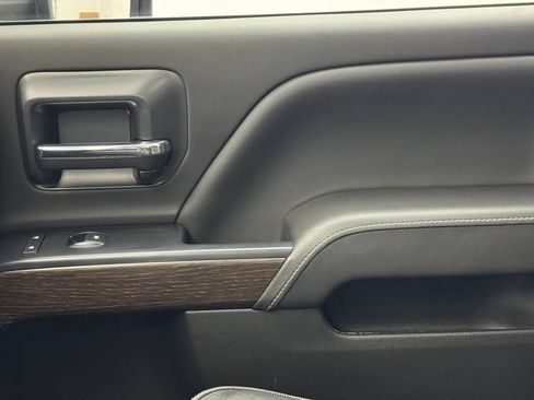 Used 2019 GMC Sierra 3500 Denali AWD/4WD image 38