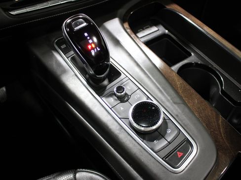 Used 2022 Cadillac Escalade ESV Sport Platinum AWD/4WD image 20