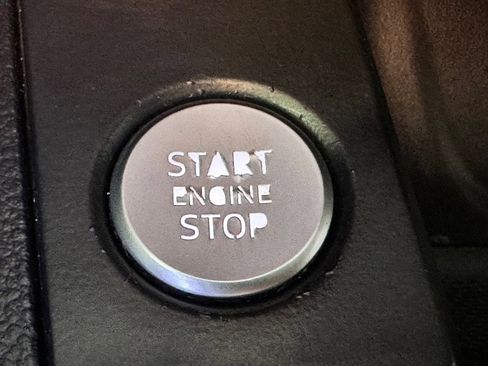 Used 2017 Audi A4 2.0T Premium Plus w/ Premium Plus Package image 22