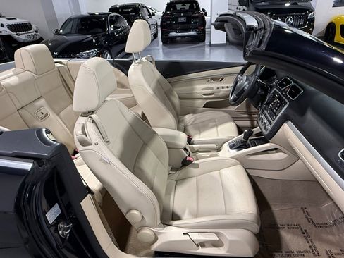Used 2014 Volkswagen Eos Komfort FWD image 43